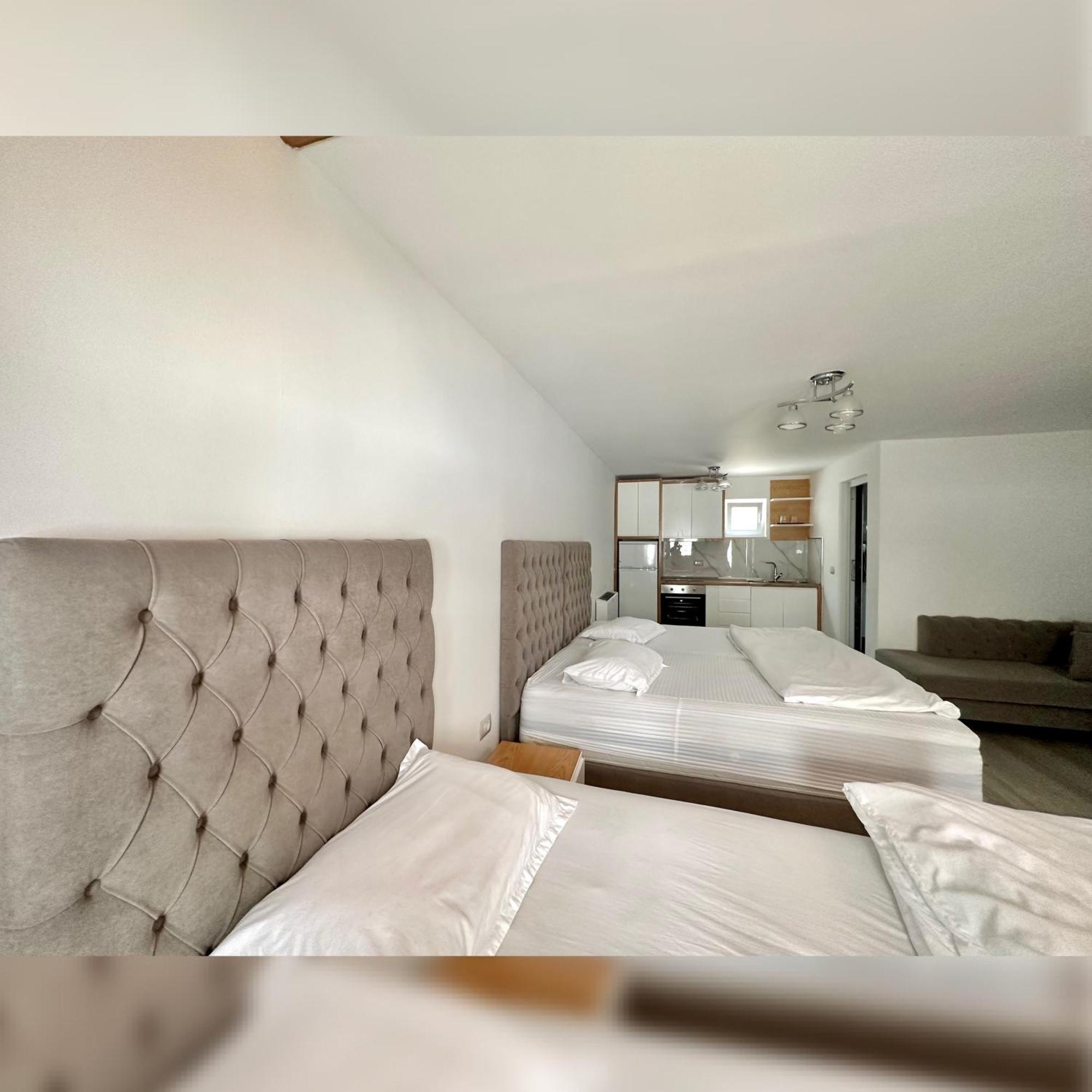 Breezy Hotel 瓦勒博内 客房 照片